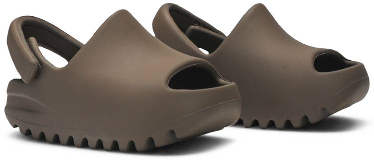 Yeezy Slides Infants 'Earth Brown' - adidas - FV9913 | GOAT