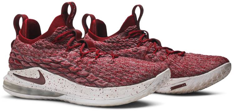 lebron low 15 red