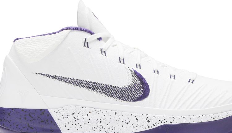 nike kobe ad baseline