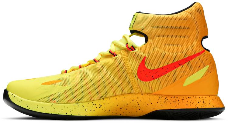kyrie shoes hyperrev