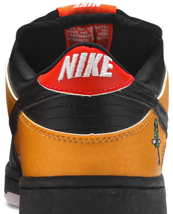rayguns nike shorts