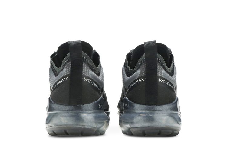 vapormax black 2019