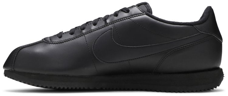 nike cortez triple black leather