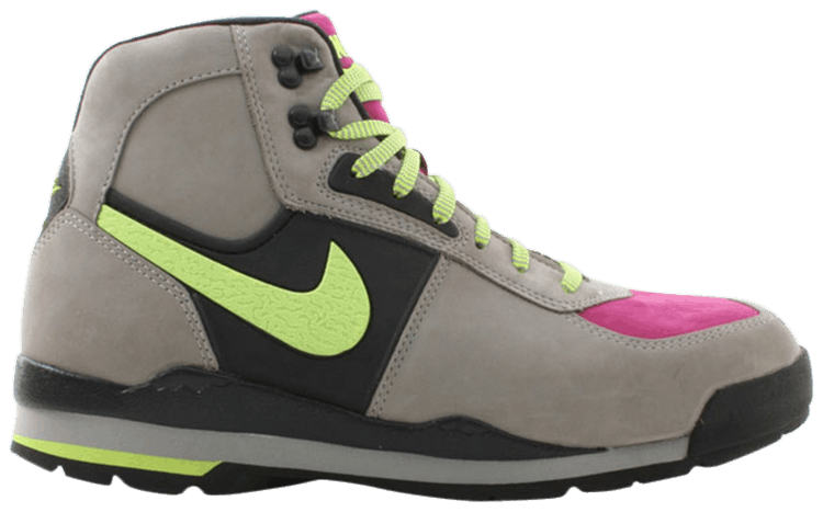 nike baltoro boot brown