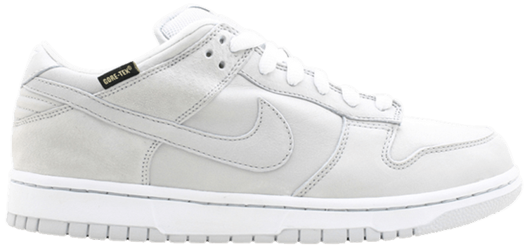 all white nike sb dunks