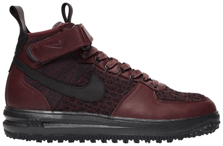 nike flyknit workboot