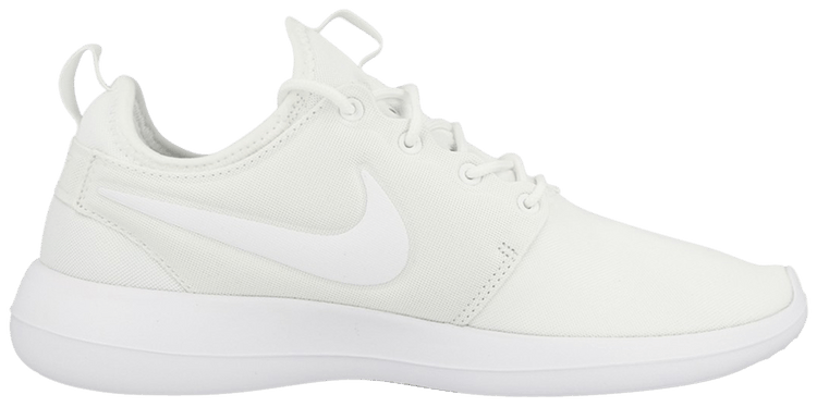 white nike roshe 2