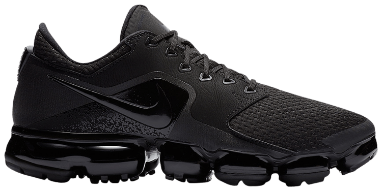 nike air vapormax cs triple black