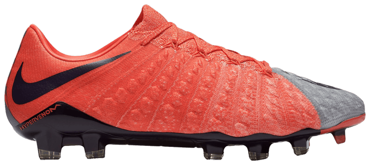 nike hypervenom phantom 3 size 9.5