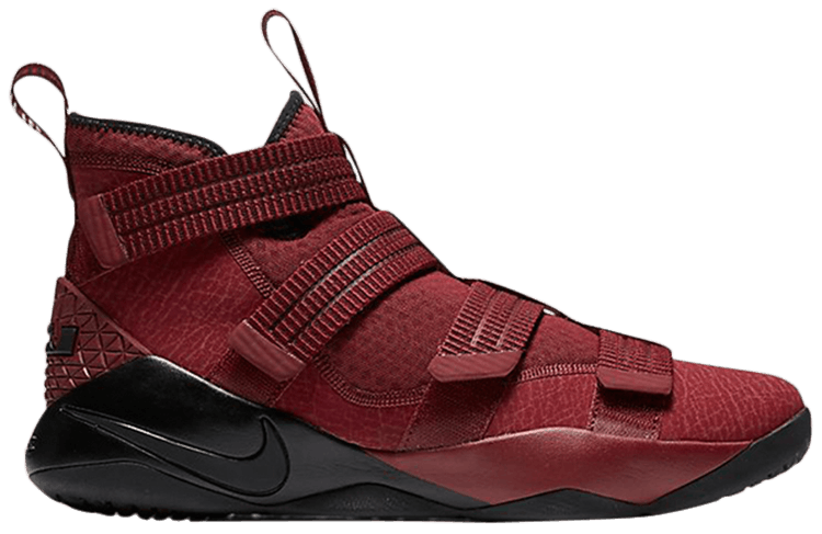 lebron soldier 11 maroon Shop Clothing 