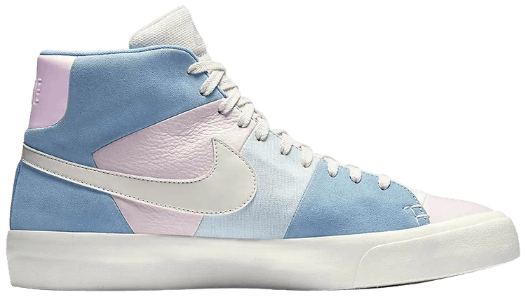 black nike sneakers womens