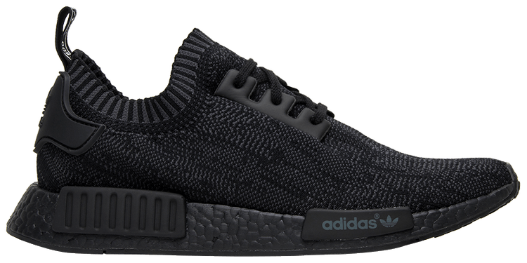 nmd r1 friends and family pitch black