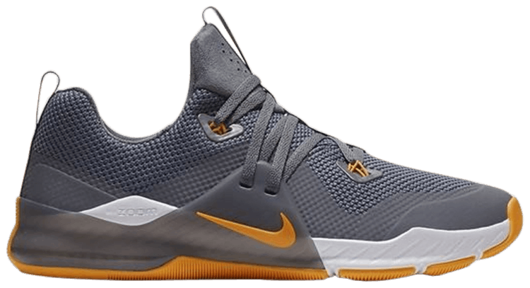 nike zoom train command tennessee