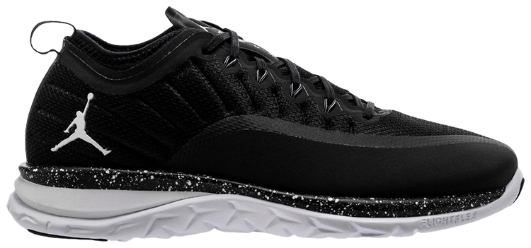 jordan trainer prime black and white