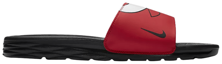 nike benassi bulls