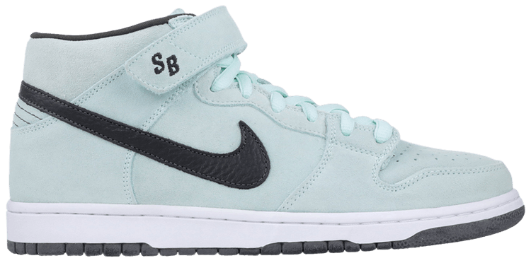mid top nike dunks