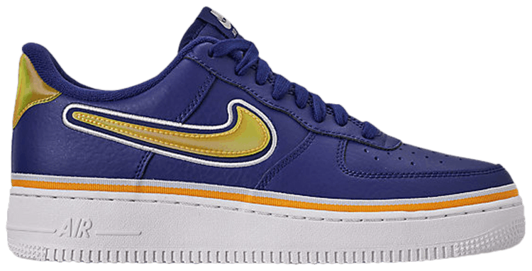nike air force 1 lv8 gold