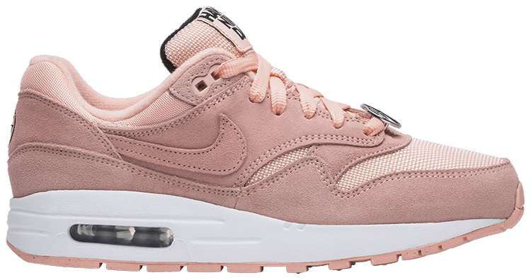 have a nike day coral