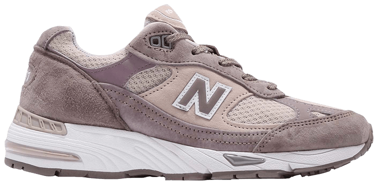 The Latest New Balance 991 Comes With Pink Suede Paneling - Kick Traders