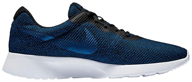 nike tanjun trainers blue