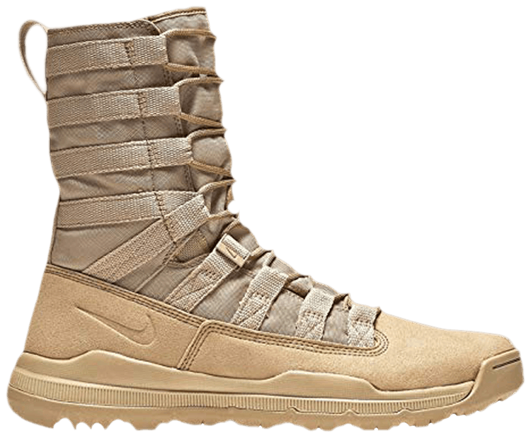nike field boot gen 2