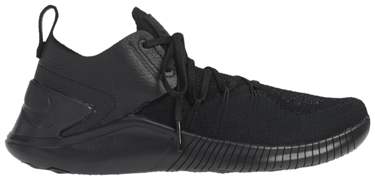 nike free triple black