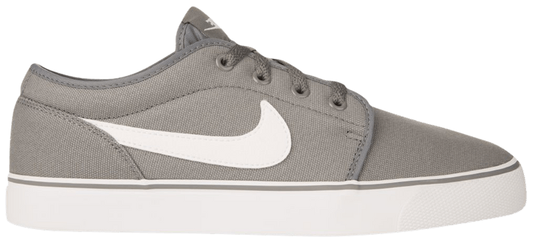 nike toki low cool grey