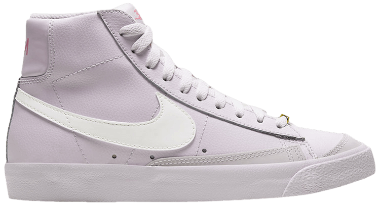 pink blazers 77
