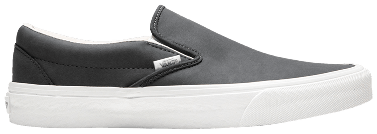 vansbuck slip on