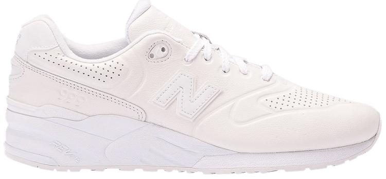new balance 999 triple white