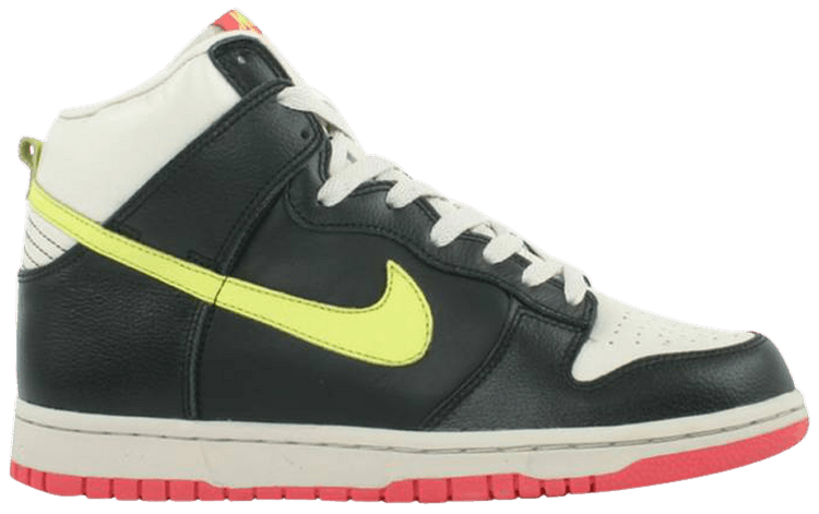 pac man nike dunks