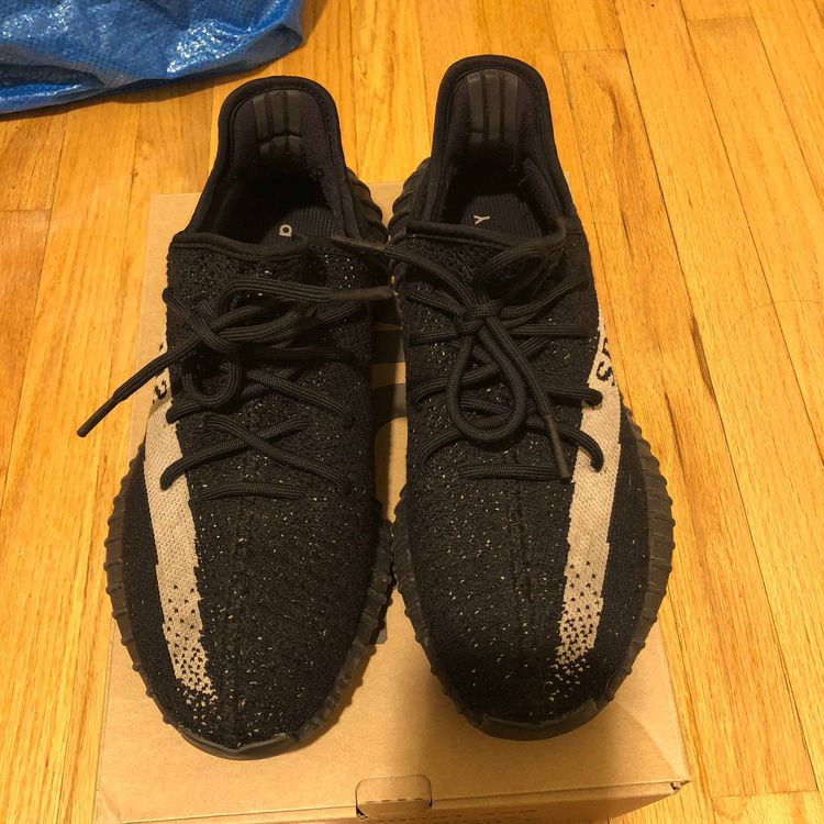 Yeezy Boost 350 V2 'Oreo' - adidas - BY1604 | GOAT