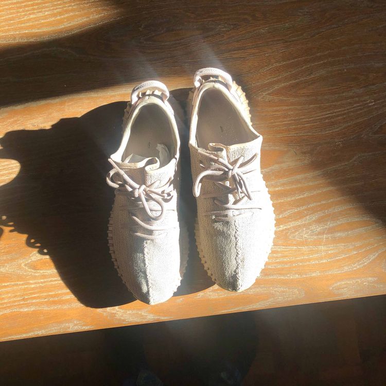 ozweego shoes tan