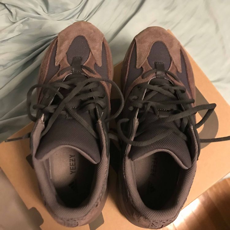 yeezy mauve goat
