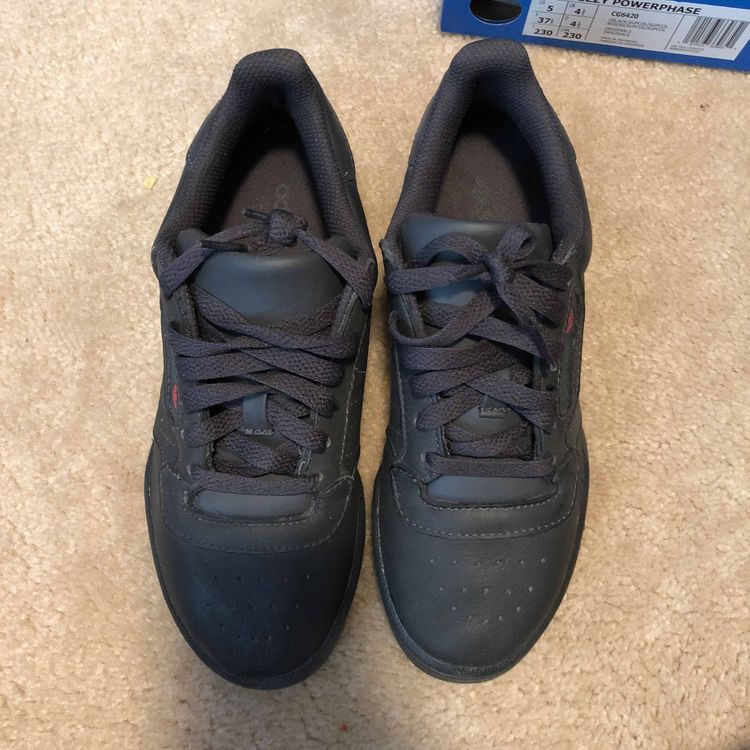 yeezy powerphase goat