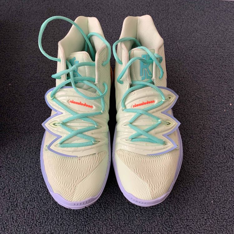 spongebob squarepants x kyrie 5 squidward
