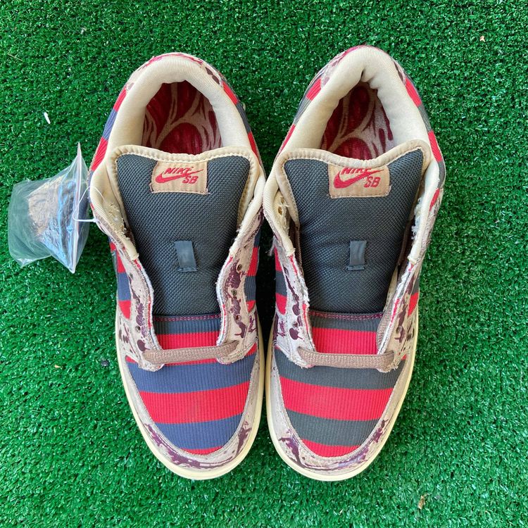 nike dunk sb low freddy krueger