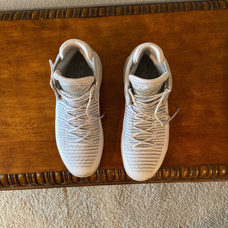 Air Jordan 32âPure Platinumâ è´§å·ï¼AA1253-007 - çéå®ç½ - æ¹åä»£ç