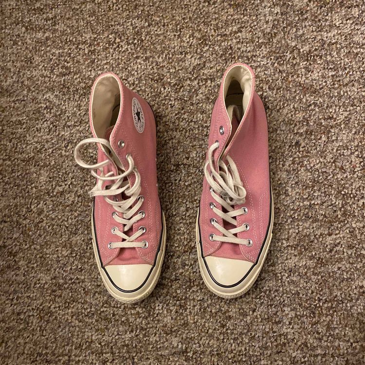 dirty pink converse