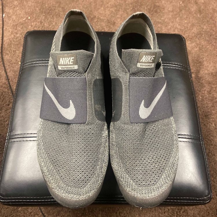 vapormax moc cool grey