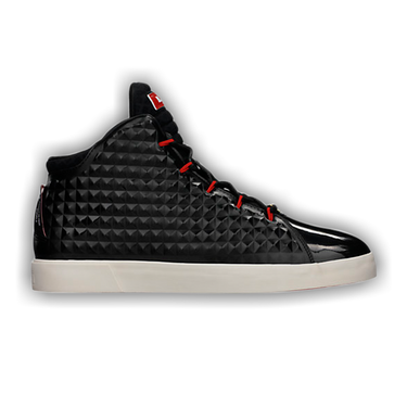 Lebron xii nsw lifestyle qs sneaker store