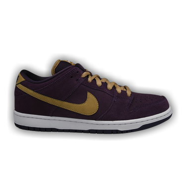Royal crown nike outlet sb dunks