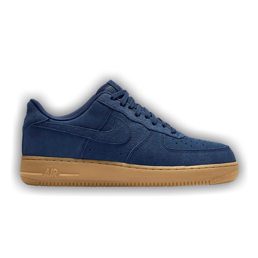 Nike air force 1 discount blue suede gum sole