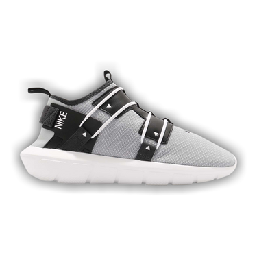 Nike vortak white hotsell