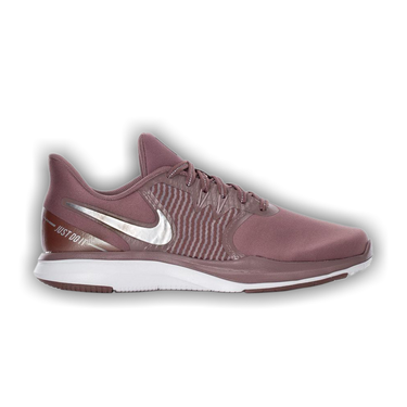 W nike in season tr 8 prm cheap