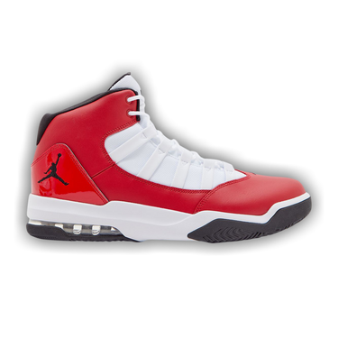 Jordan max aura gym red deals