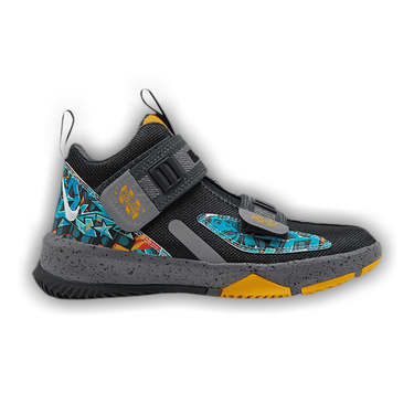 Lebron soldier store youth shoes