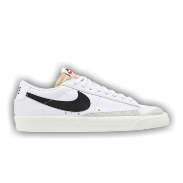 Blazer Low 77 Vintage White Black Goat