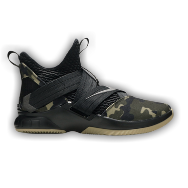 Camo soldier 12 2025