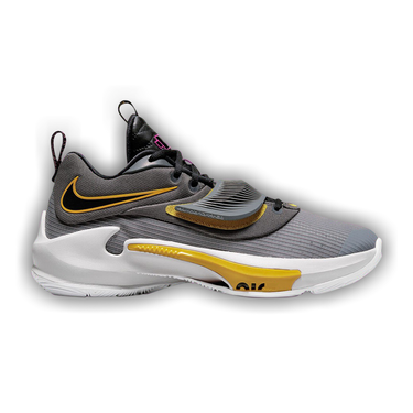 NIKE ZOOM FREAK 3 EP 海外カラー 'LOW BATTERY' You'll Never Run Out of Juice with the Nike Zoom Freak 3